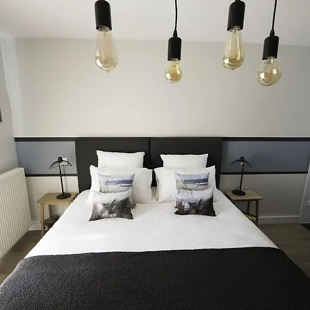 Bed & Breakfast A L'ombre Des Pins 3*