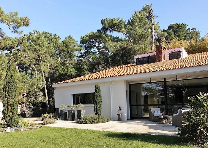 A L'ombre Des Pins La Baule-Escoublac